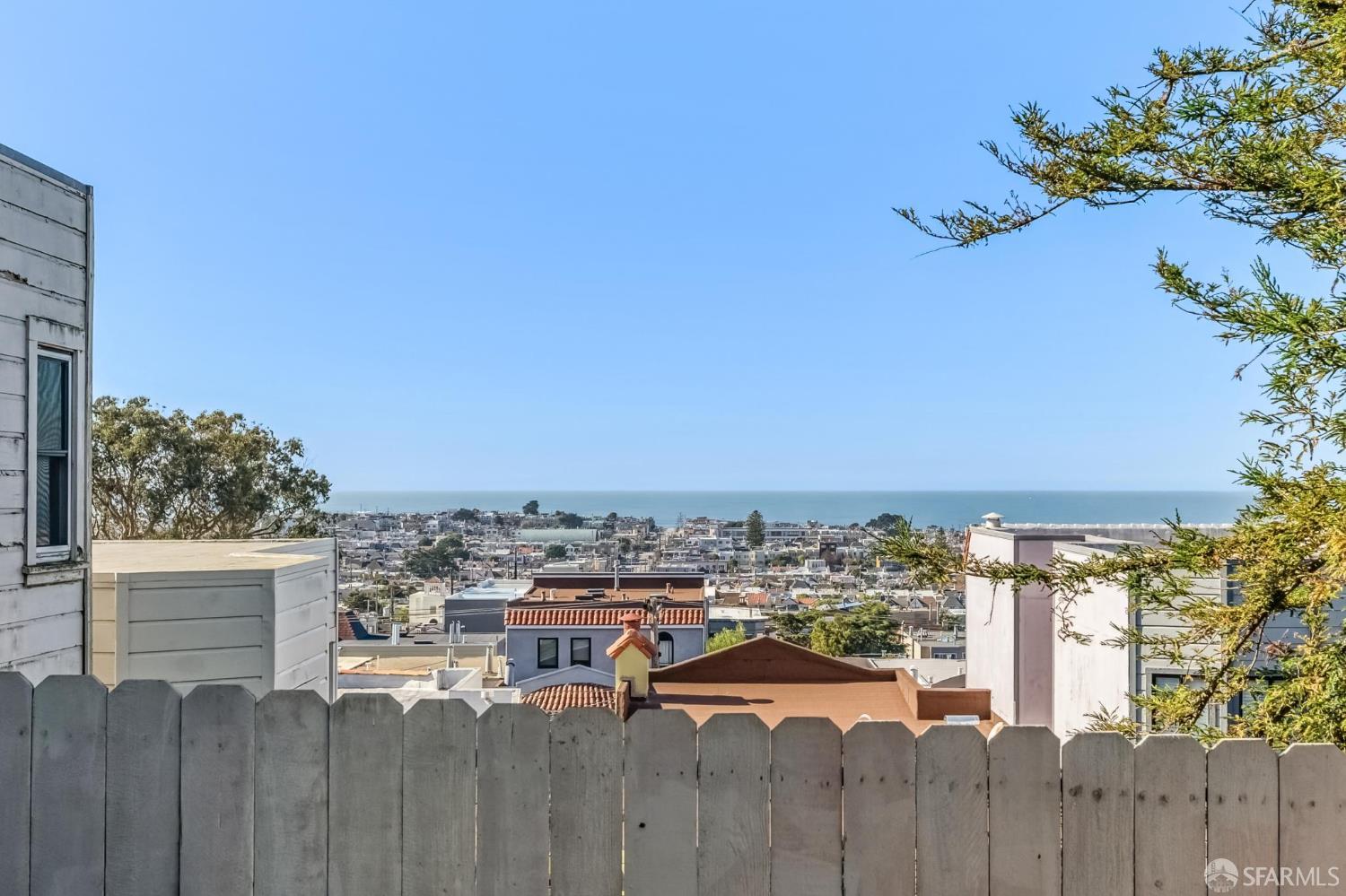 1583 17th Avenue, San Francisco