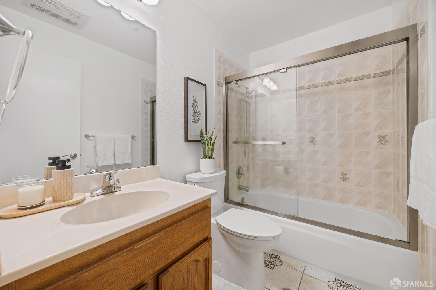 606 Cedar Court, Daly City