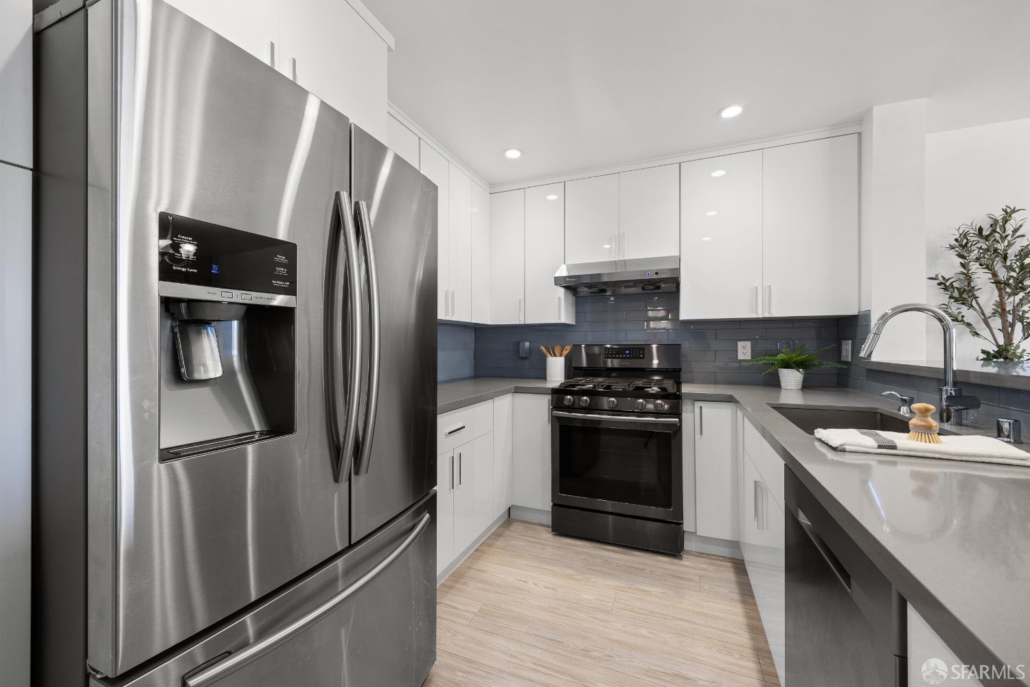 606 Cedar Court, Daly City