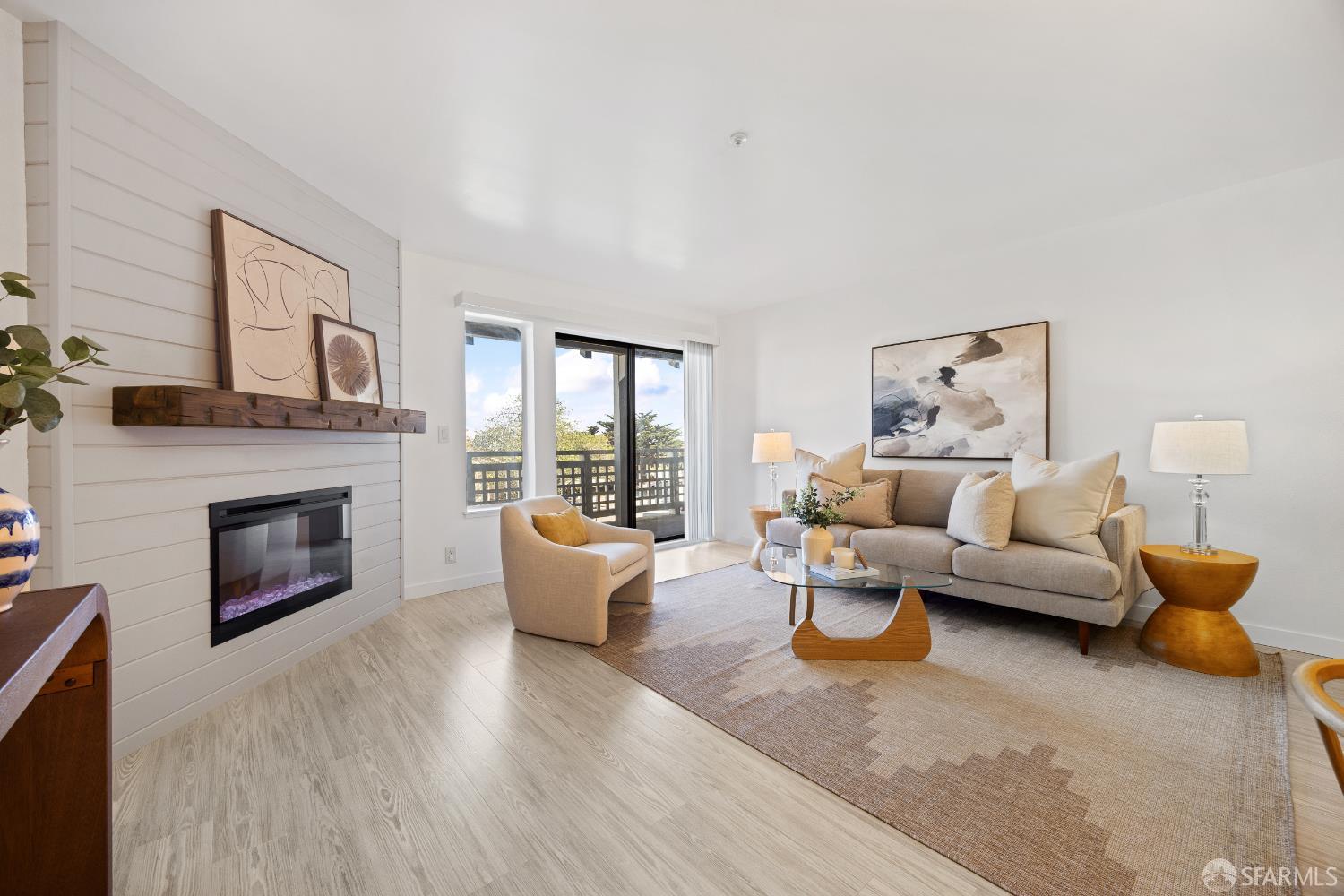 606 Cedar Court, Daly City