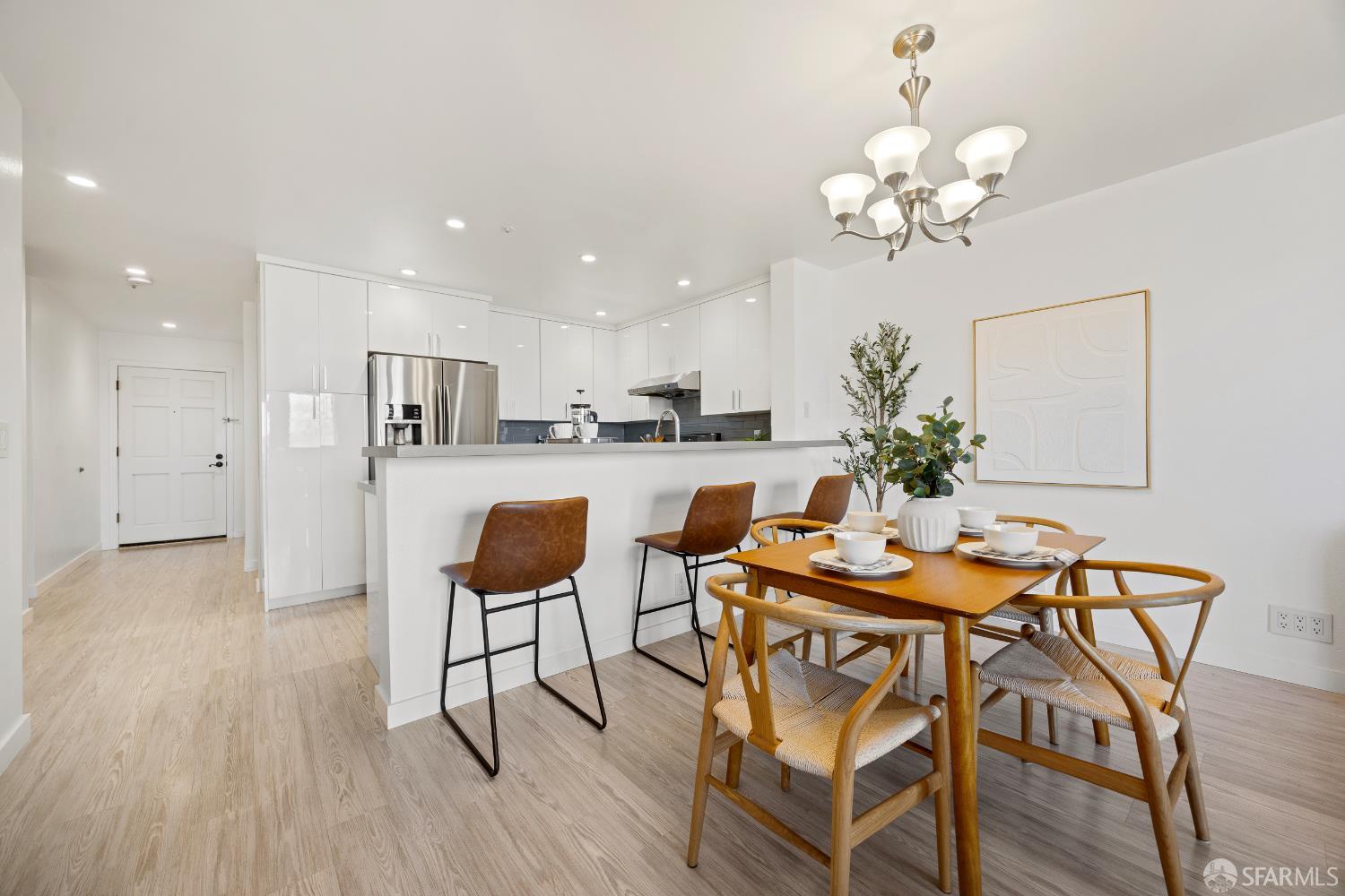 606 Cedar Court, Daly City