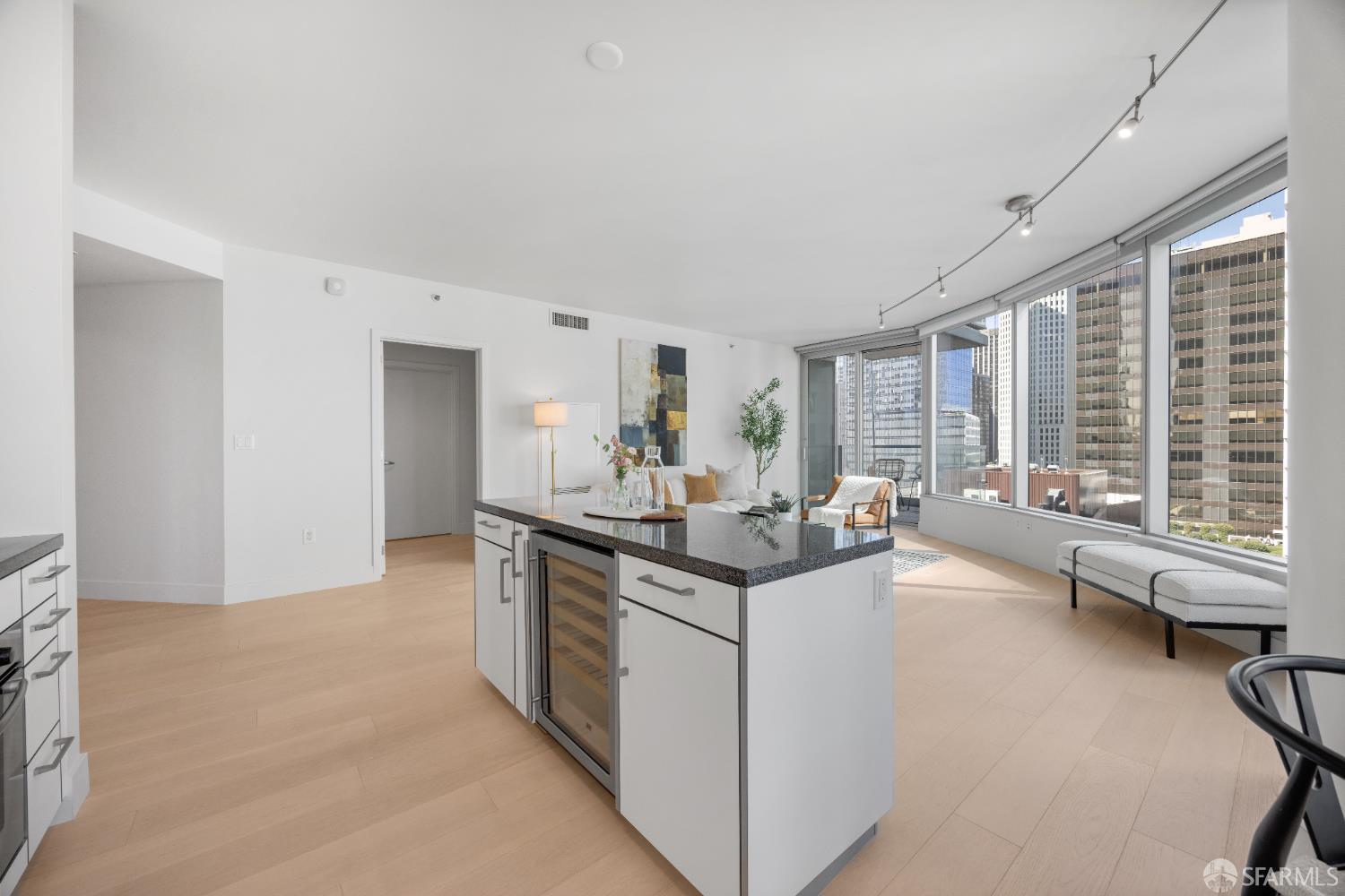 301 Main Street # 12B