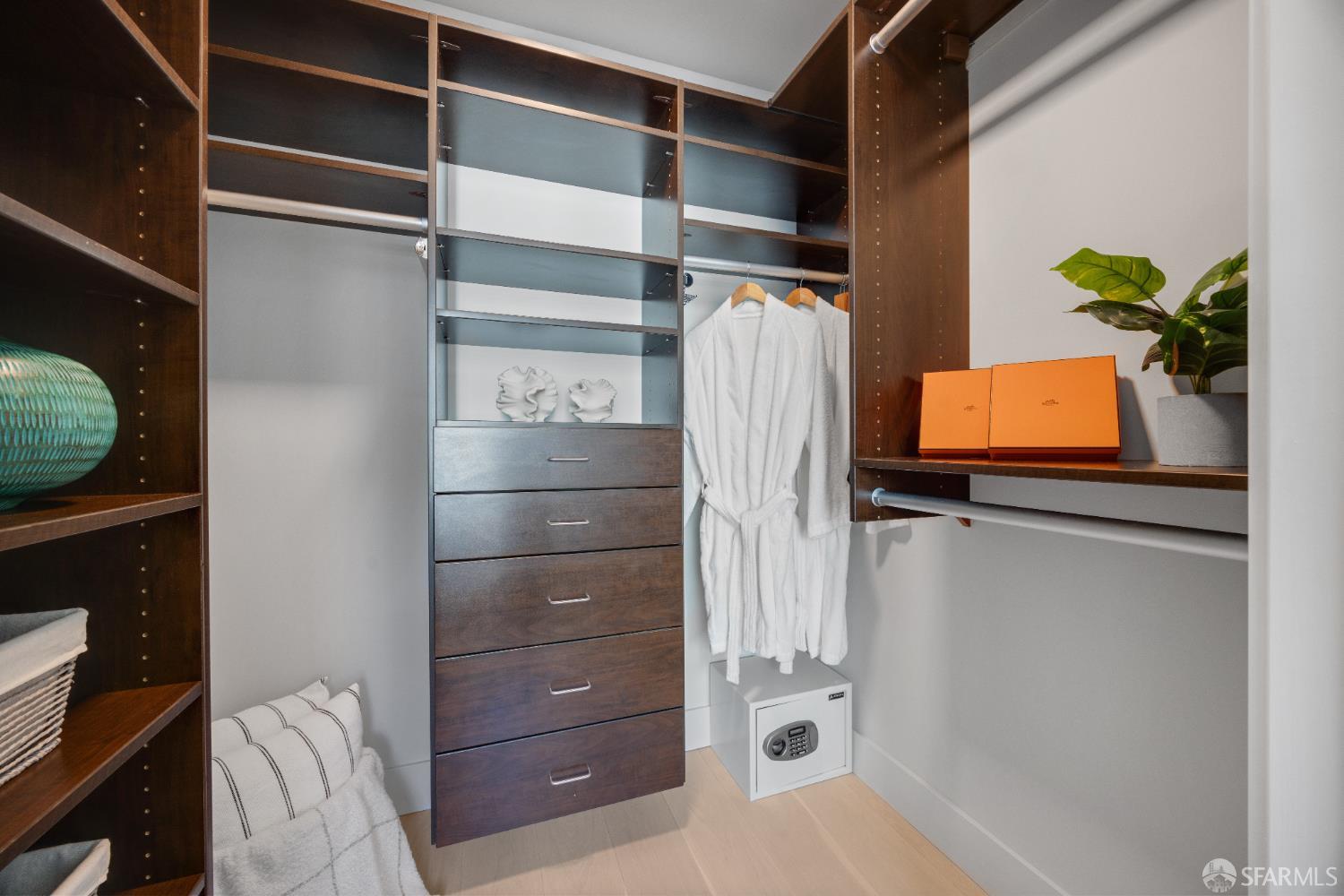 301 Main Street # 12B