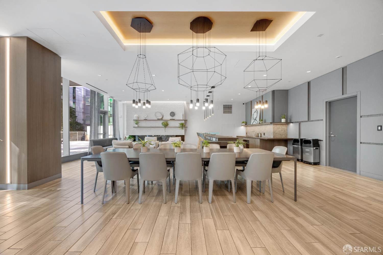 301 Main Street # 12B