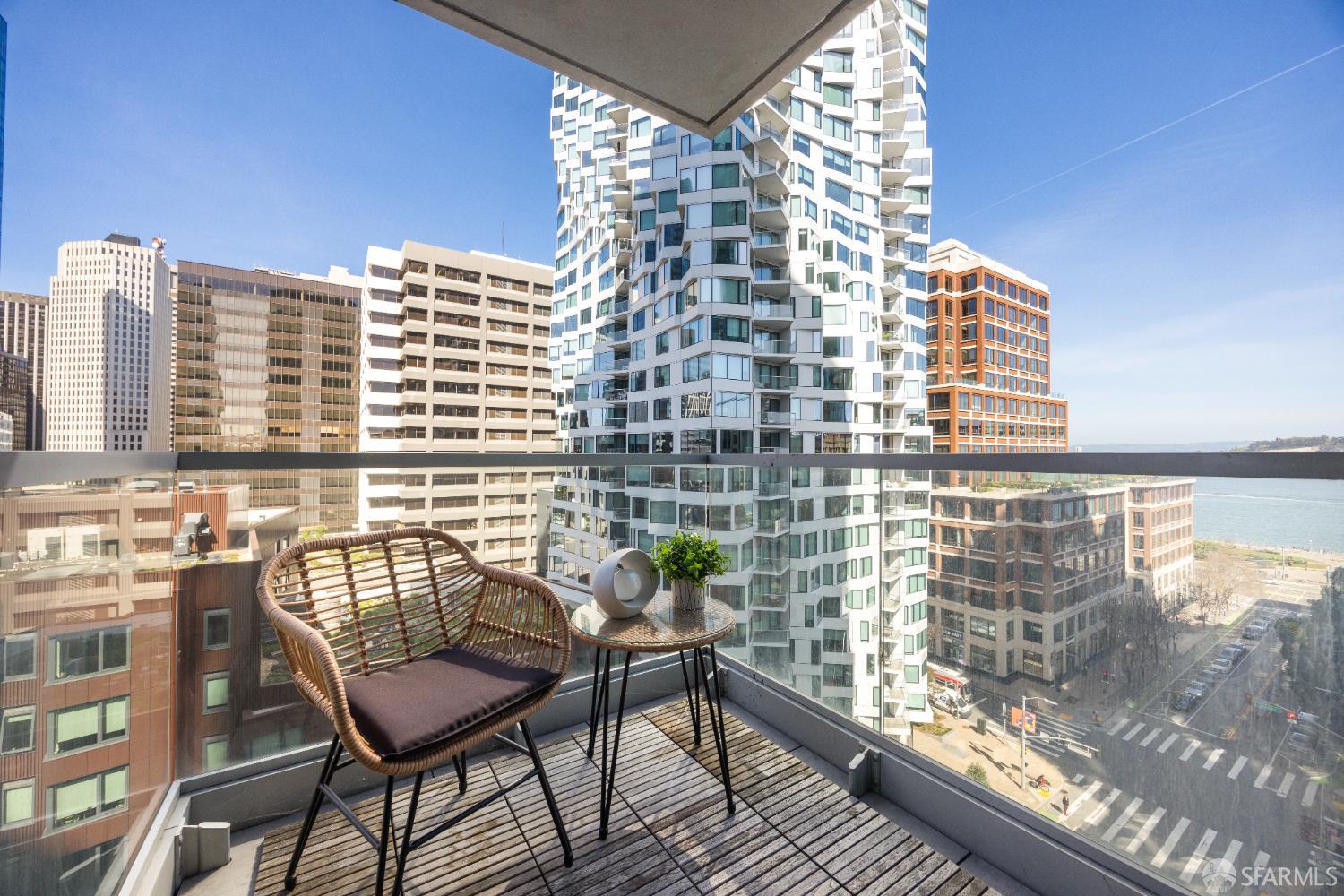 301 Main Street # 12B