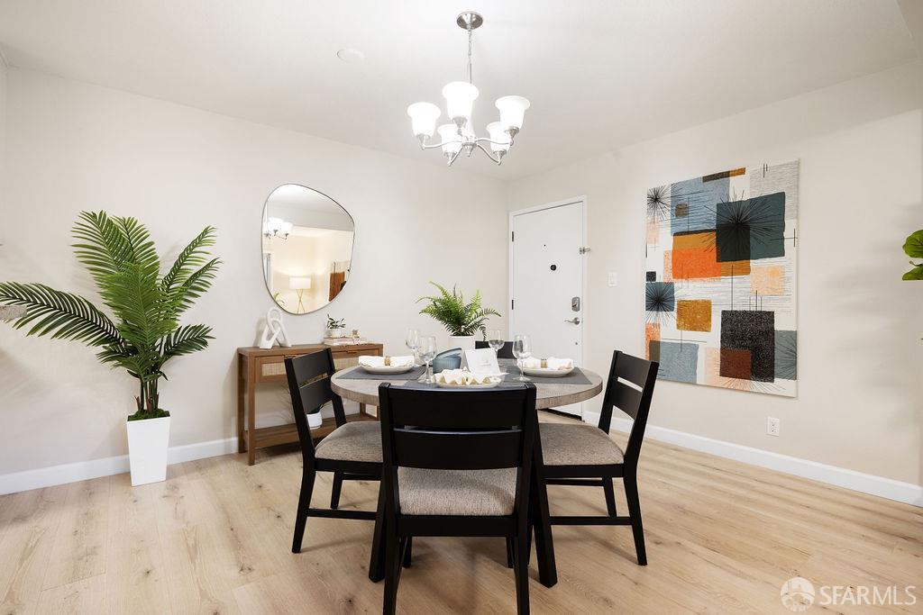 137 Piccadilly Place # A