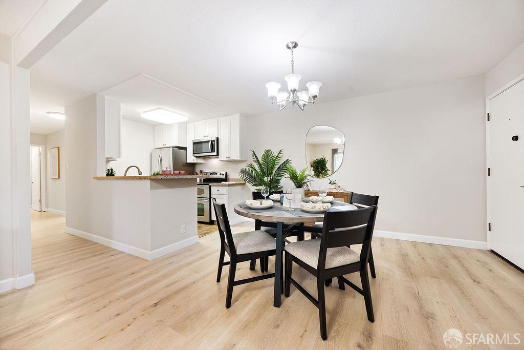 137 Piccadilly Place # A