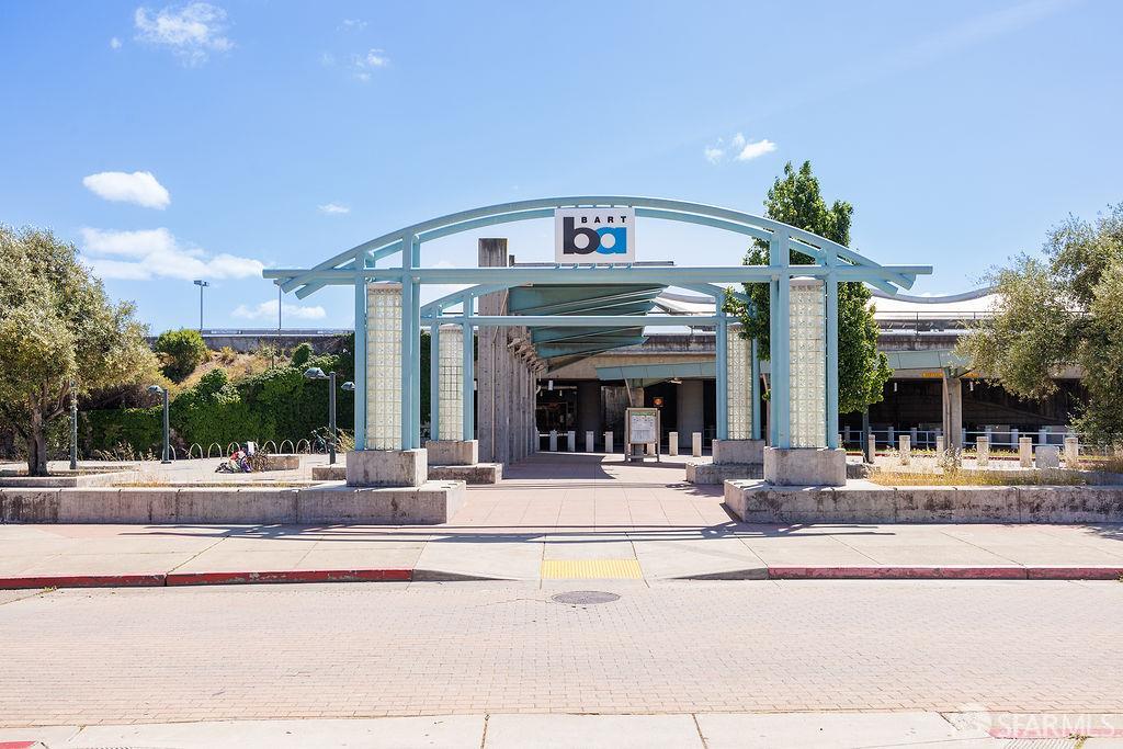 5453 Iron Horse Parkway, Dublin