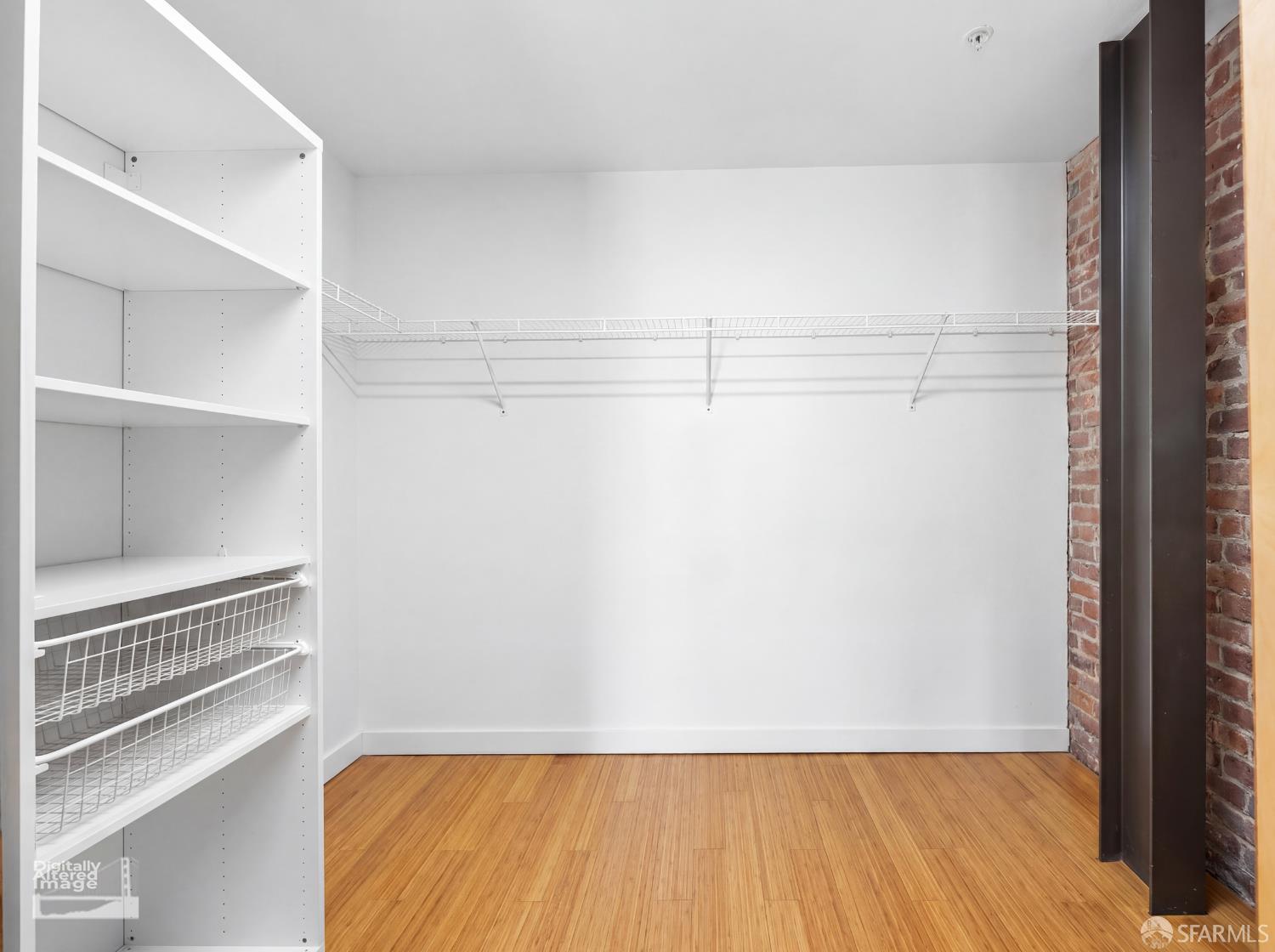 16 Jessie Street # 309