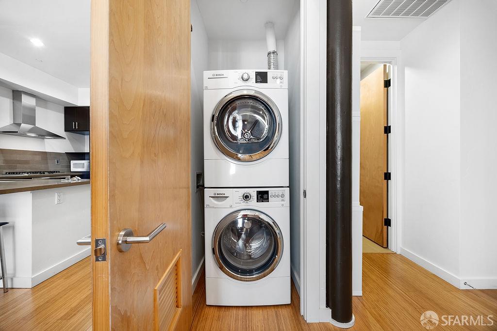 16 Jessie Street # 309