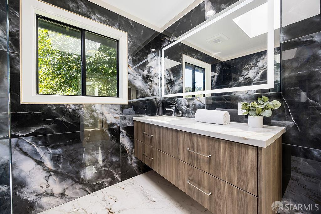 1098 Siler Place, Berkeley 