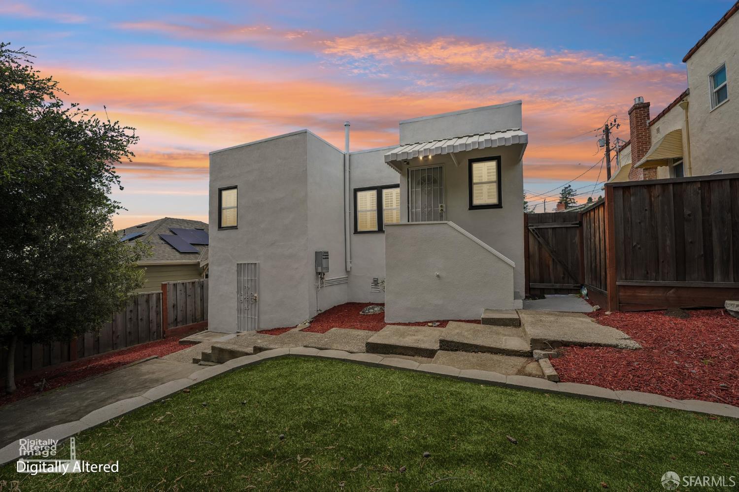 2990 Barrett Street, Oakland