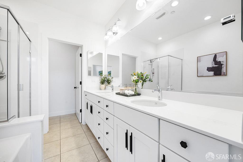 3022 Santa Clara Avenue, El Cerrito