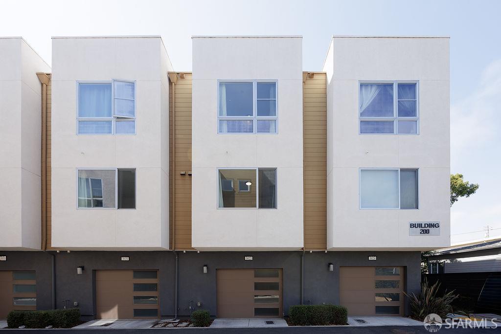 3022 Santa Clara Avenue, El Cerrito