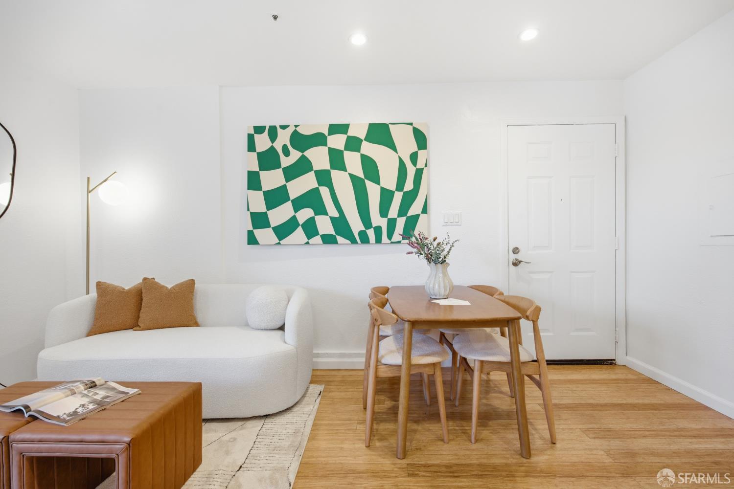 1004 San Antonio Circle #109, Daly City