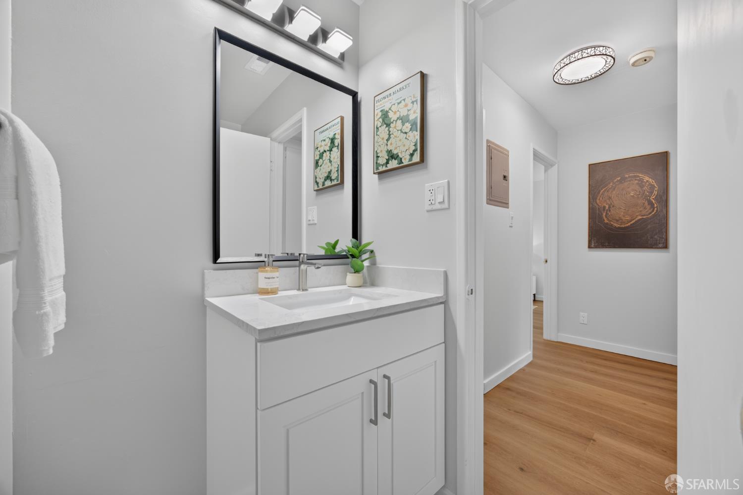 3001 Los Prados Street #208, San Mateo