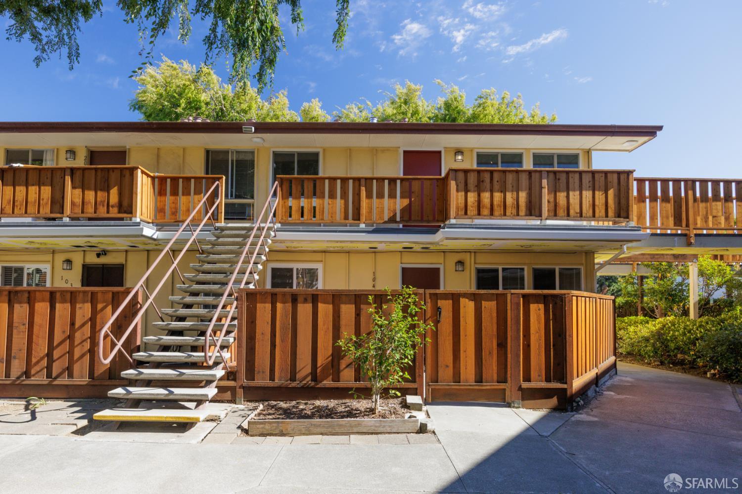 3001 Los Prados Street #208, San Mateo