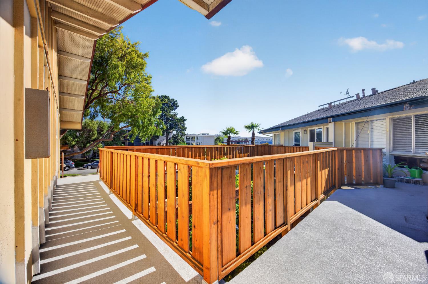3001 Los Prados Street #208, San Mateo