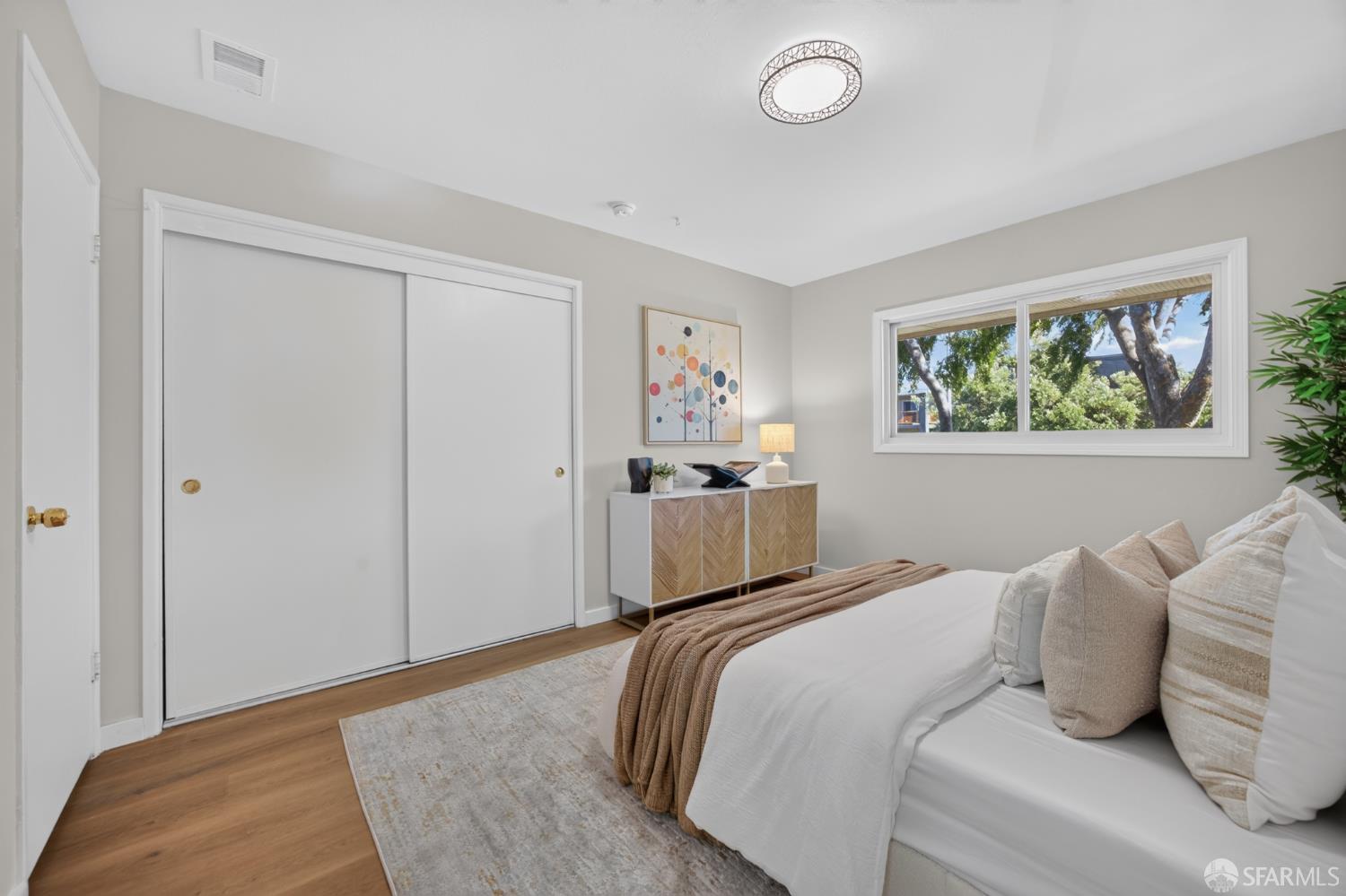 3001 Los Prados Street #208, San Mateo