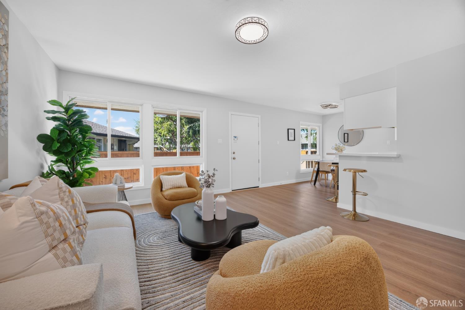 3001 Los Prados Street #208, San Mateo