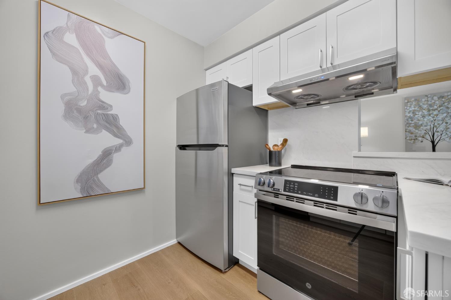 3001 Los Prados Street #208, San Mateo