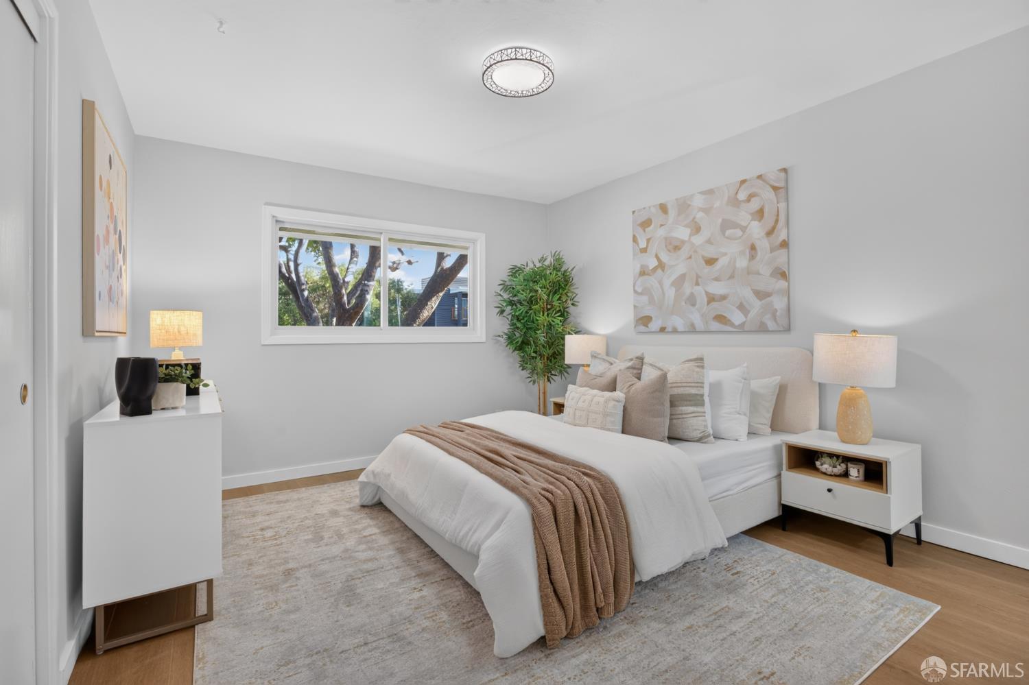 3001 Los Prados Street #208, San Mateo