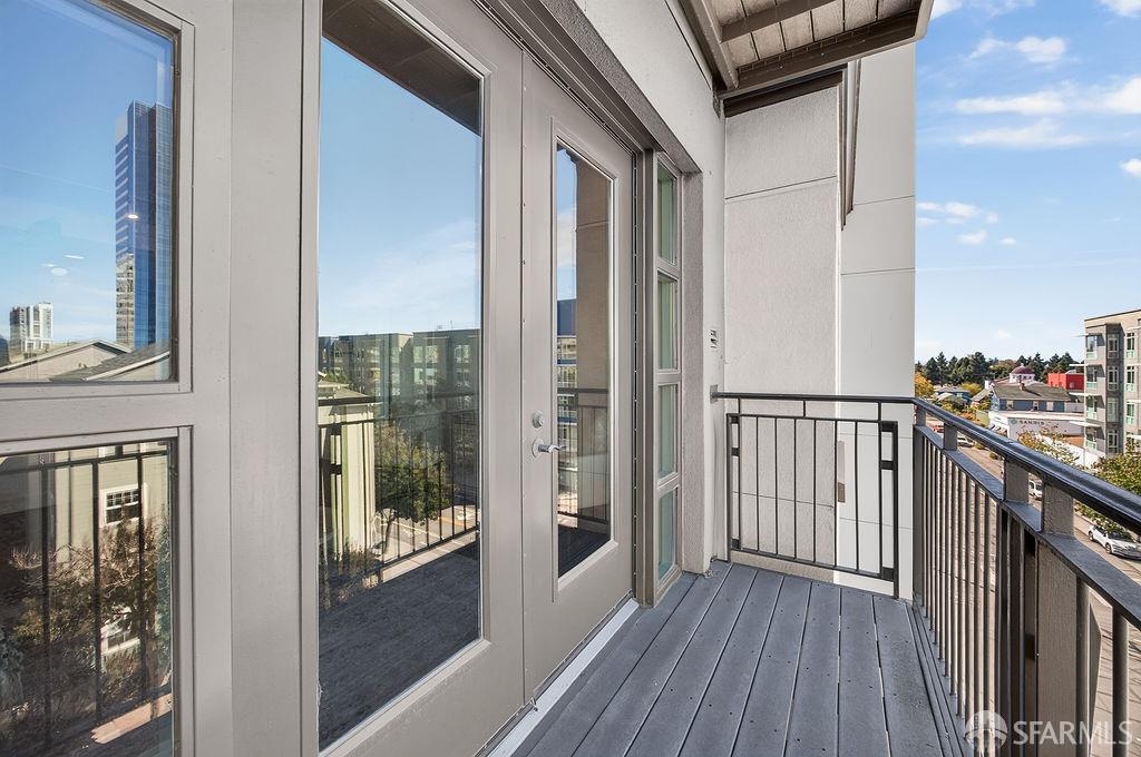 585 9th Street # 551
