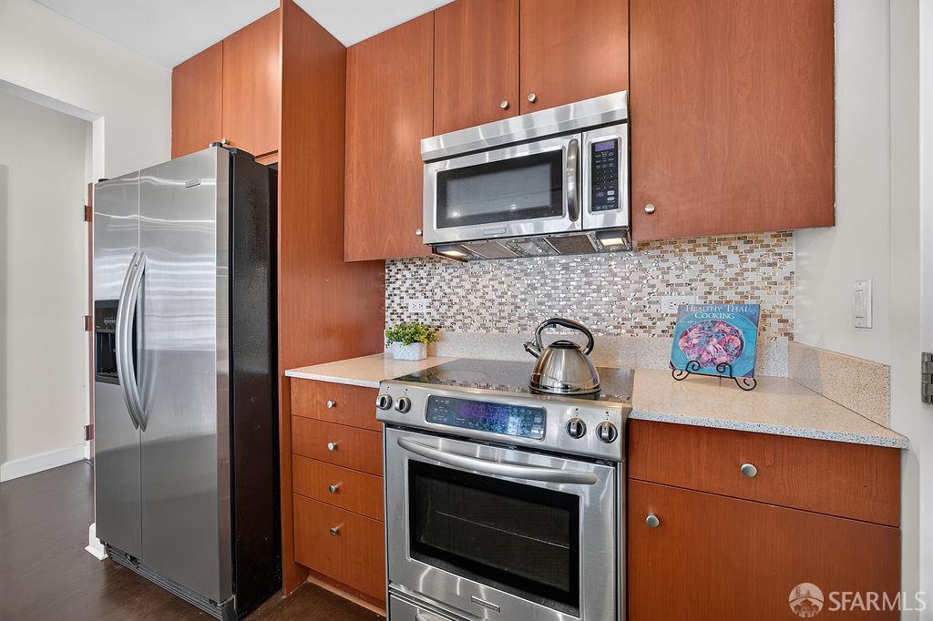 585 9th Street # 551