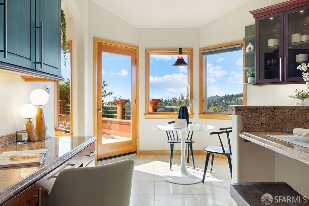 8727 Skyline Boulevard, Oakland 