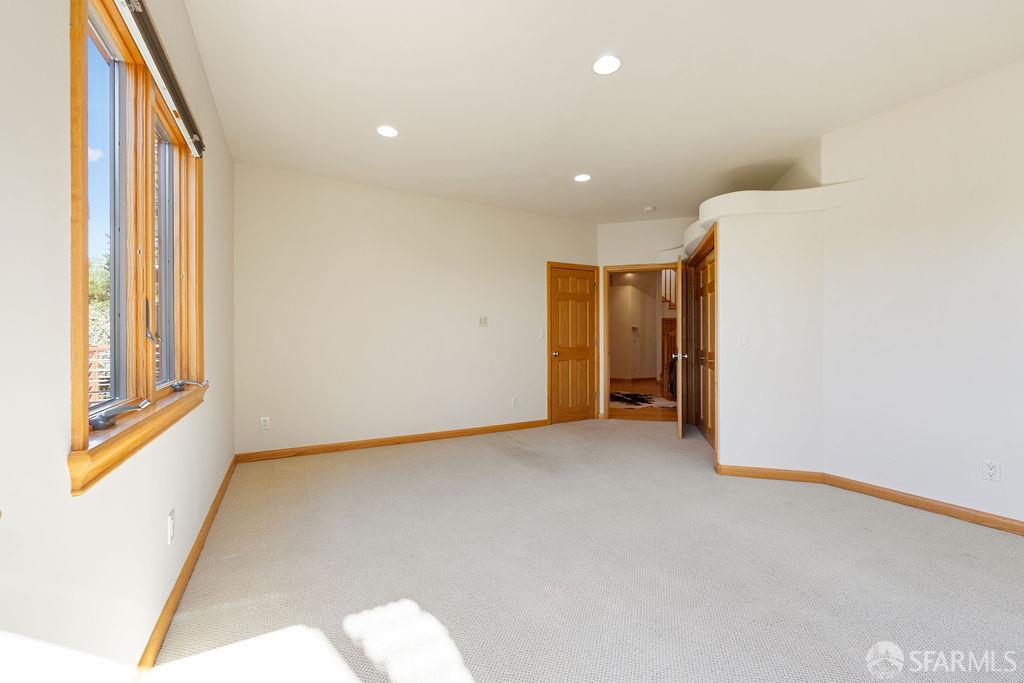 8727 Skyline Boulevard, Oakland 