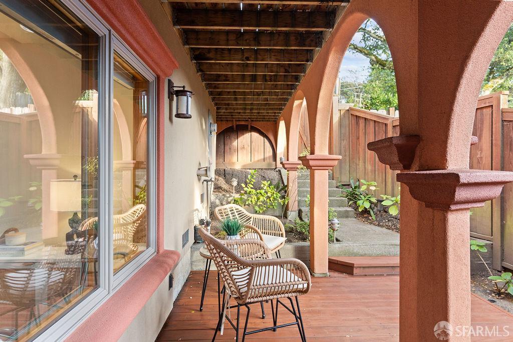 8727 Skyline Boulevard, Oakland 