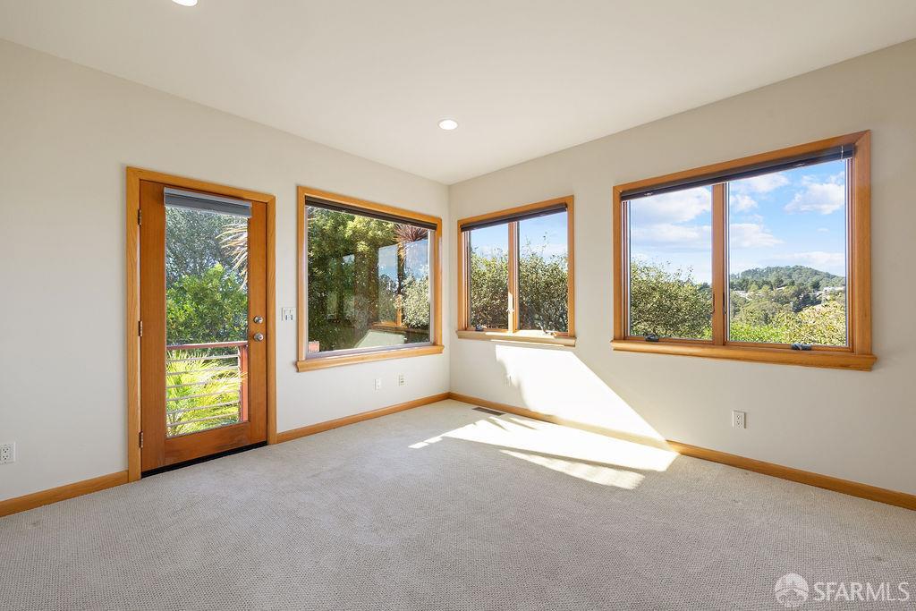 8727 Skyline Boulevard, Oakland 