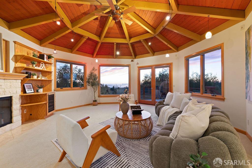 8727 Skyline Boulevard, Oakland 