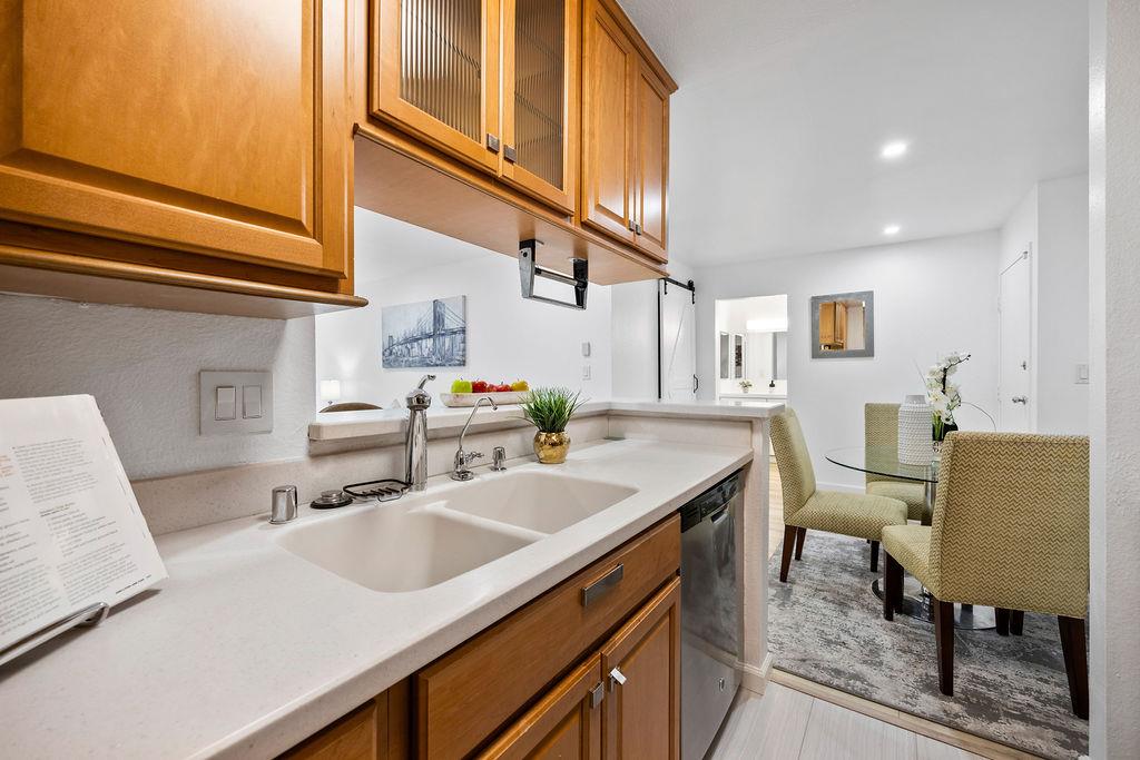 381 Half Moon Lane 207, Daly City