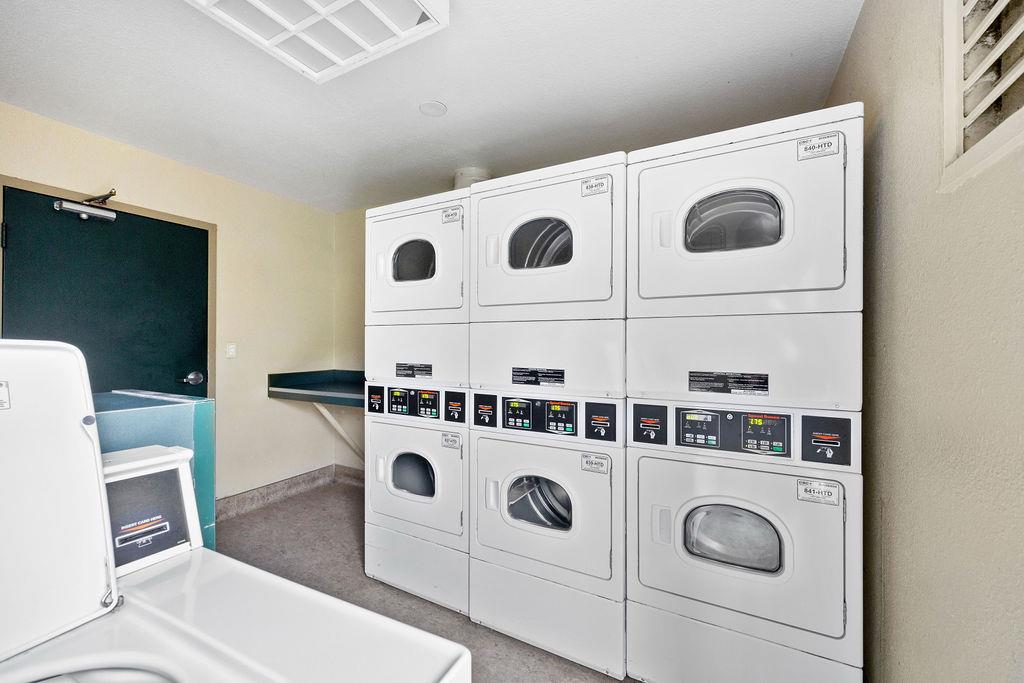 381 Half Moon Lane 207, Daly City