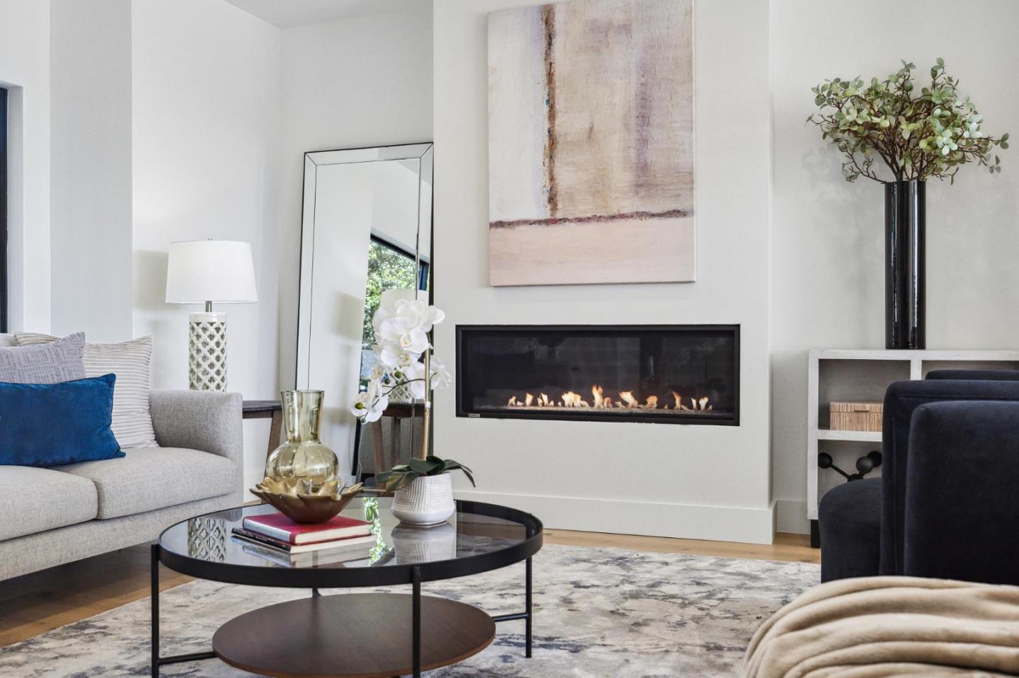 323 Monterey Boulevard