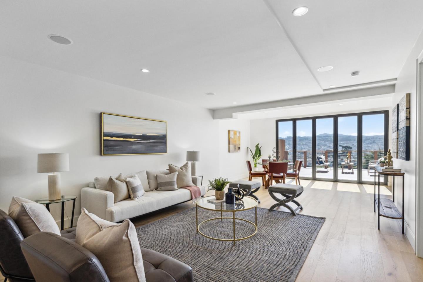 323 Monterey Boulevard