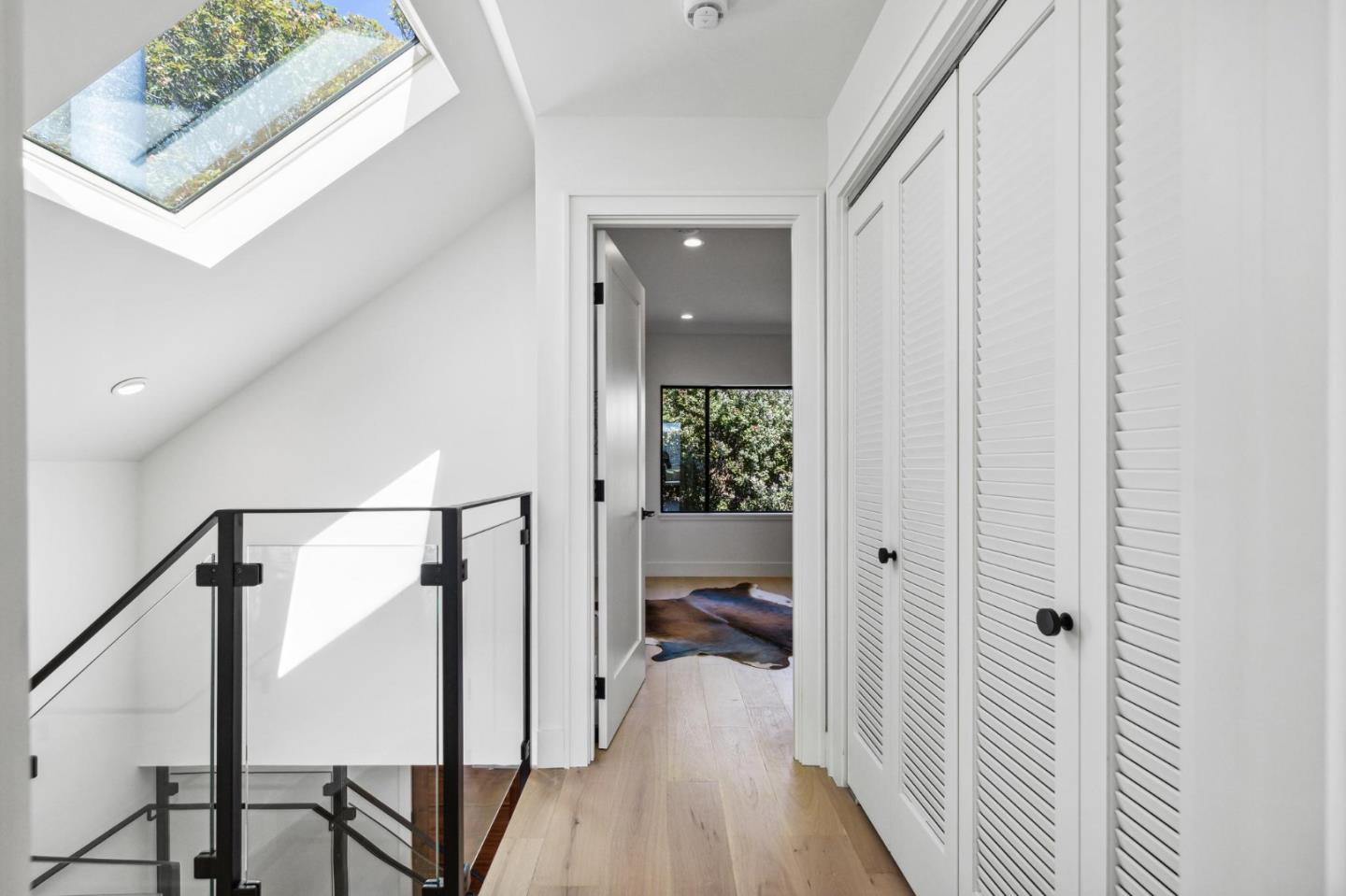 323 Monterey Boulevard