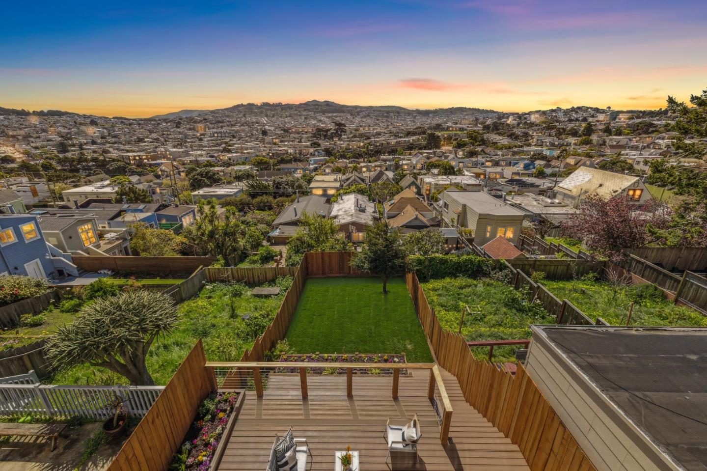 323 Monterey Boulevard