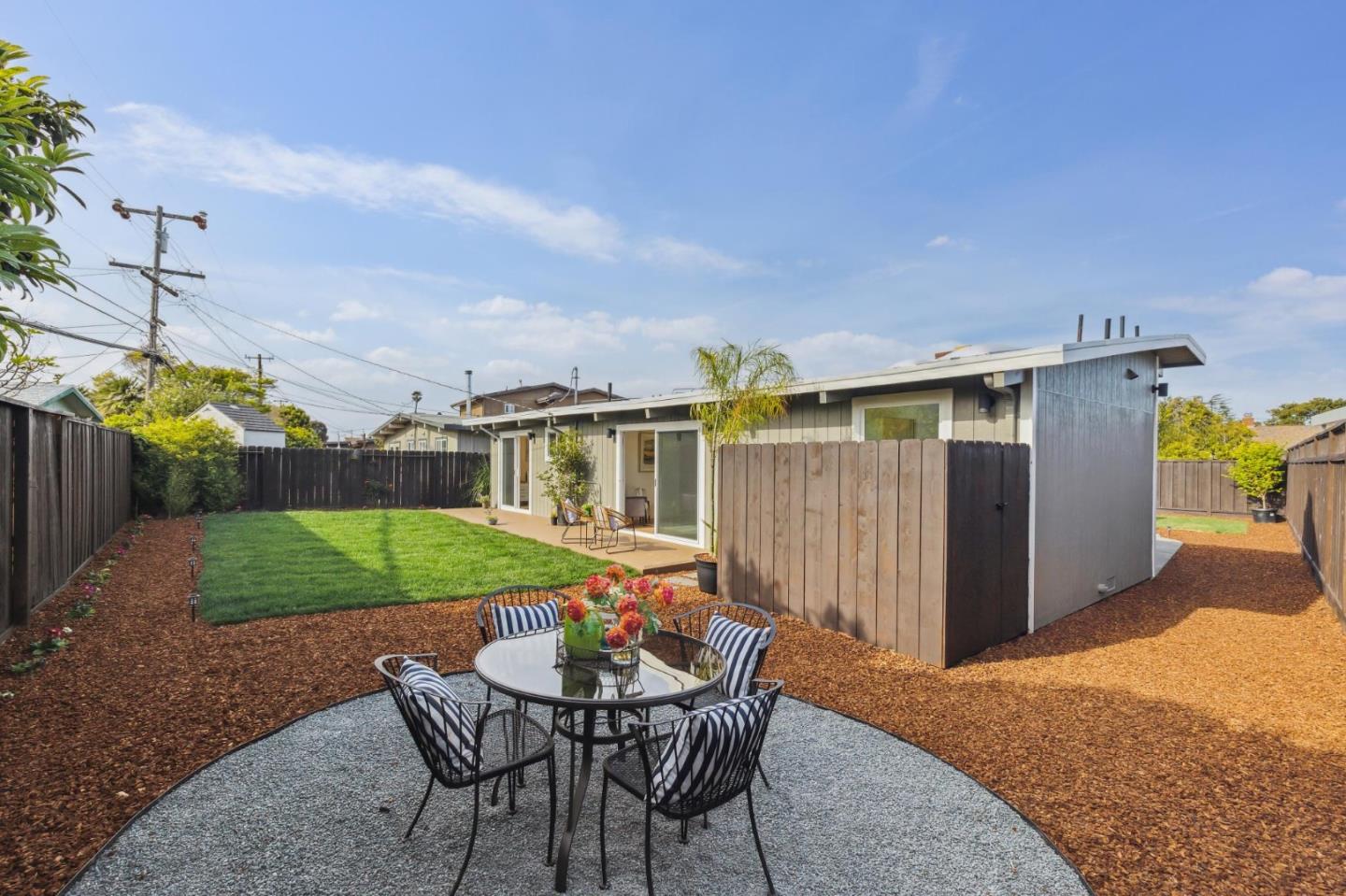 1776 Eisenhower Street, San Mateo