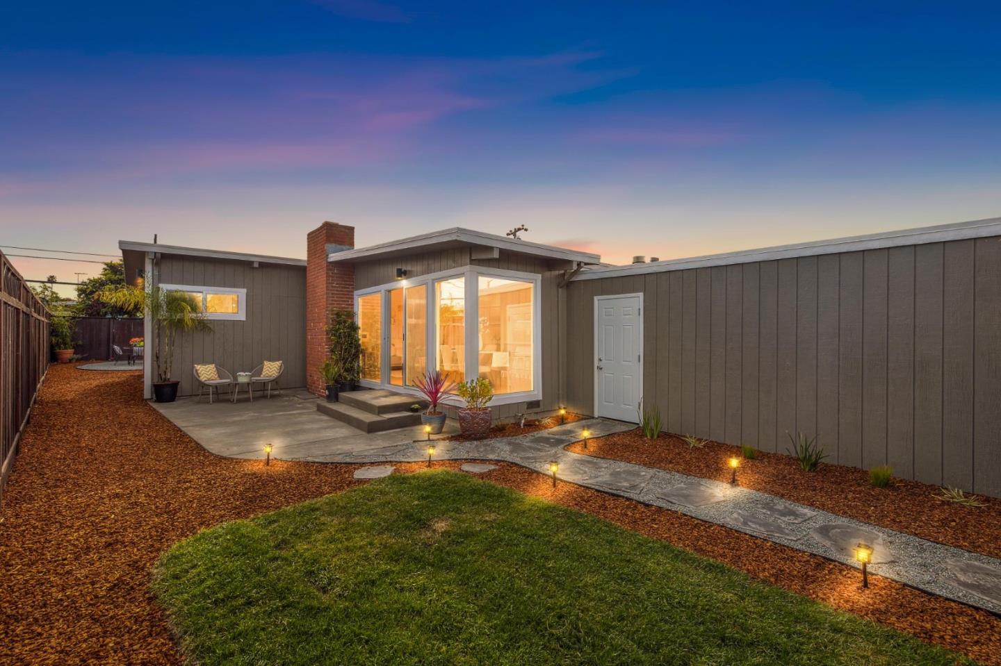 1776 Eisenhower Street, San Mateo