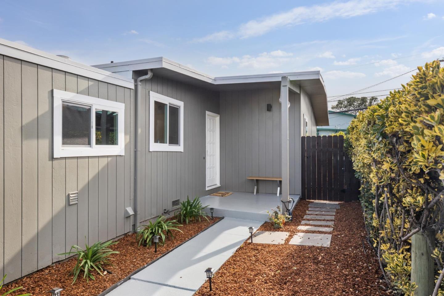 1776 Eisenhower Street, San Mateo