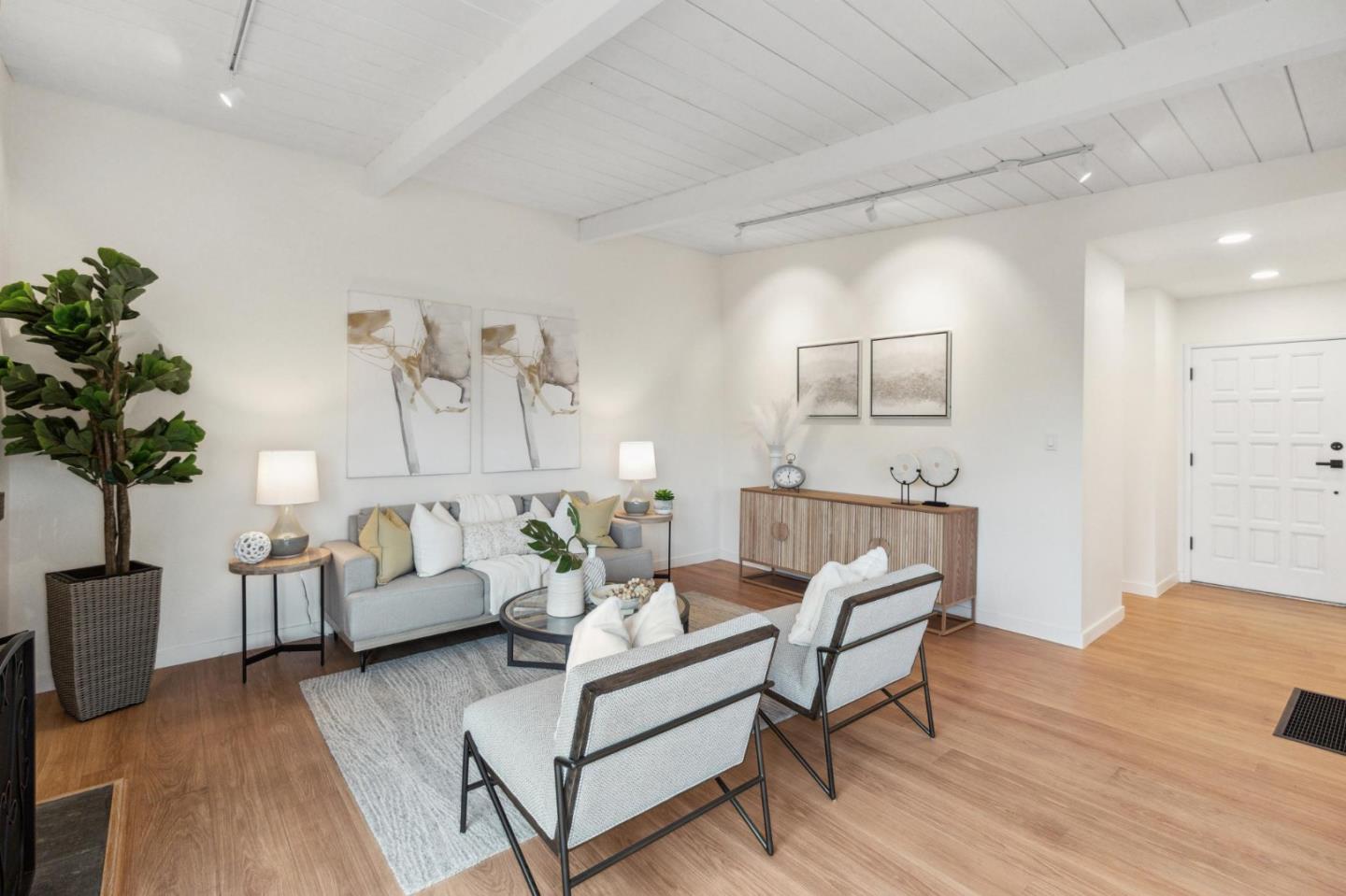 1776 Eisenhower Street, San Mateo