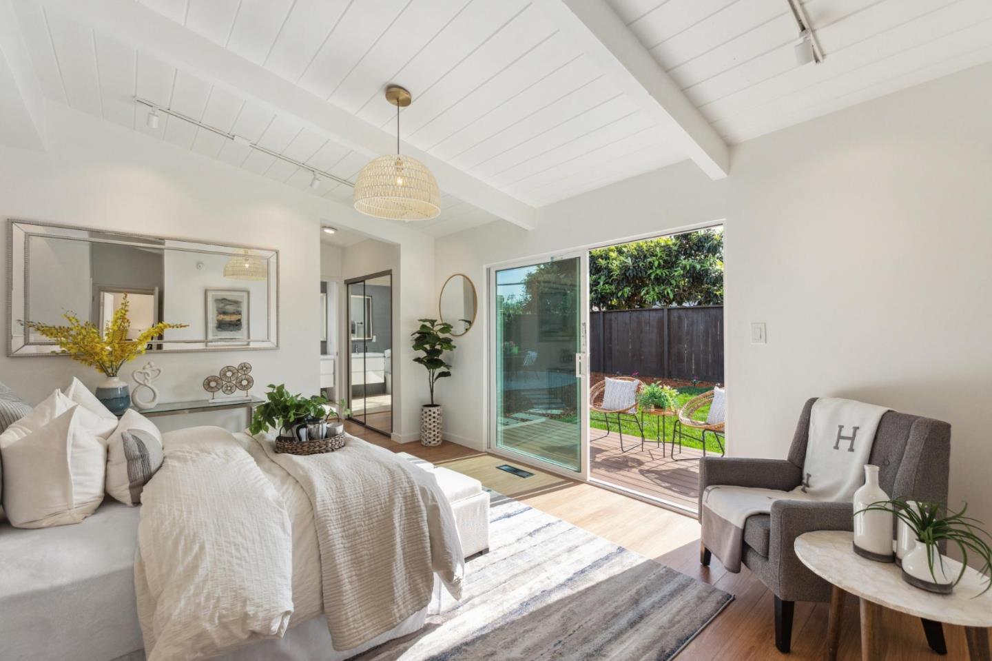 1776 Eisenhower Street, San Mateo