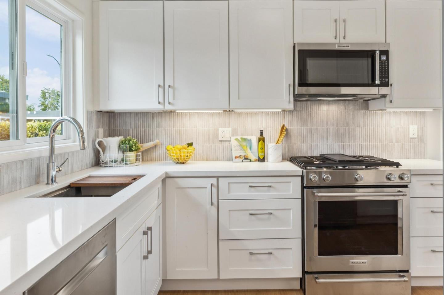 1776 Eisenhower Street, San Mateo