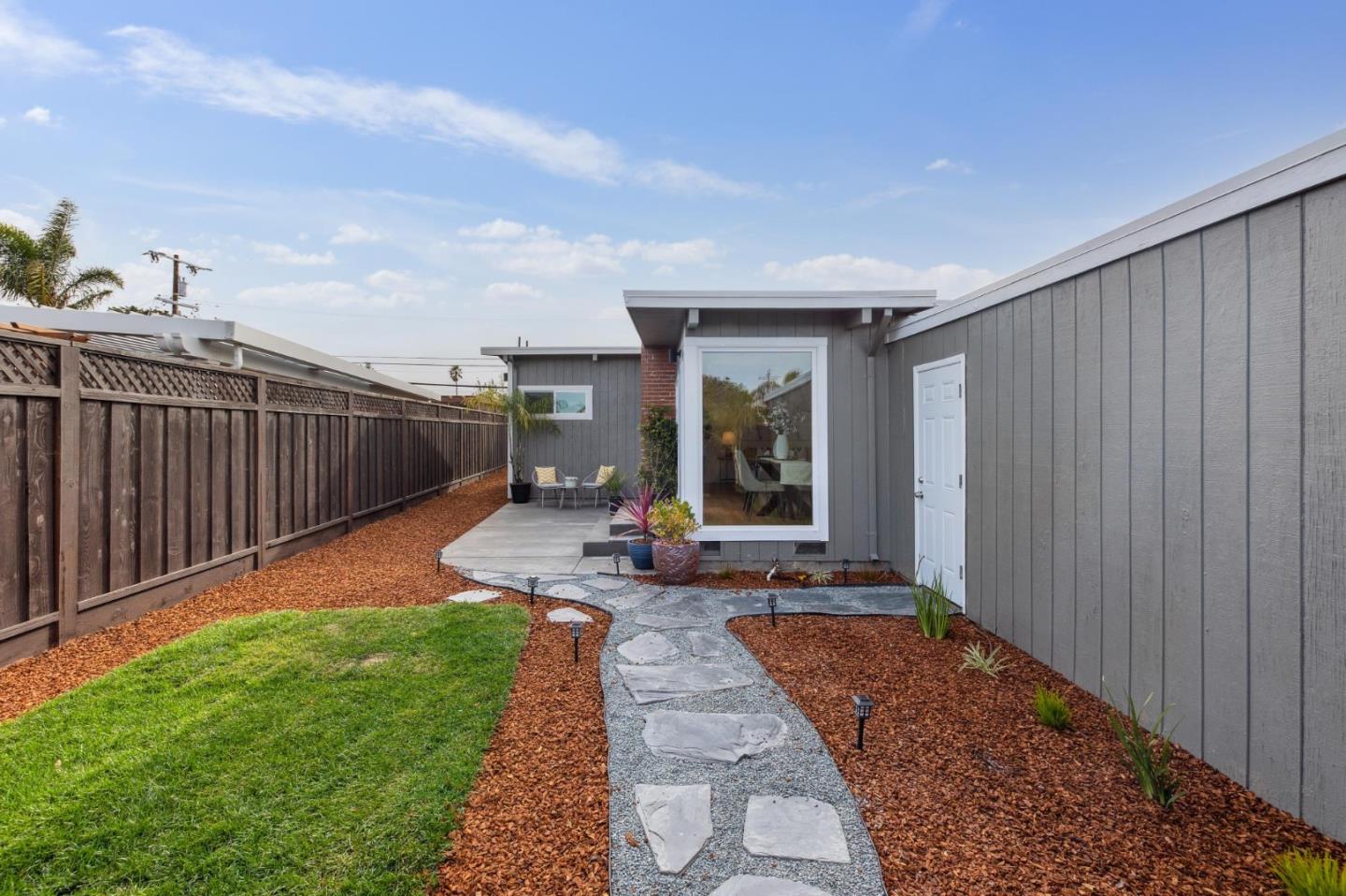 1776 Eisenhower Street, San Mateo