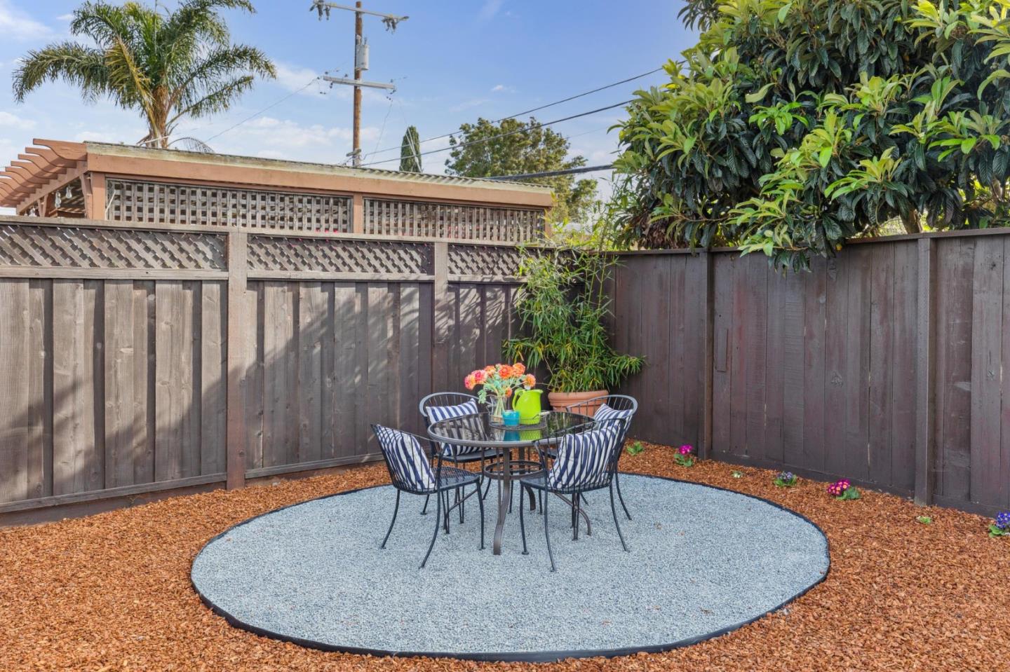 1776 Eisenhower Street, San Mateo