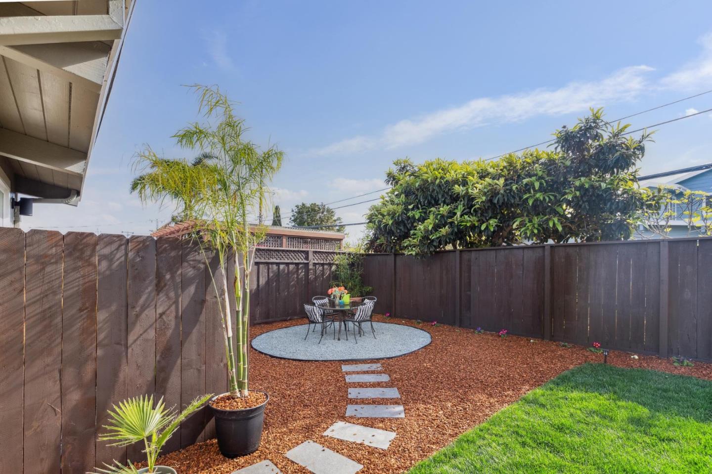 1776 Eisenhower Street, San Mateo