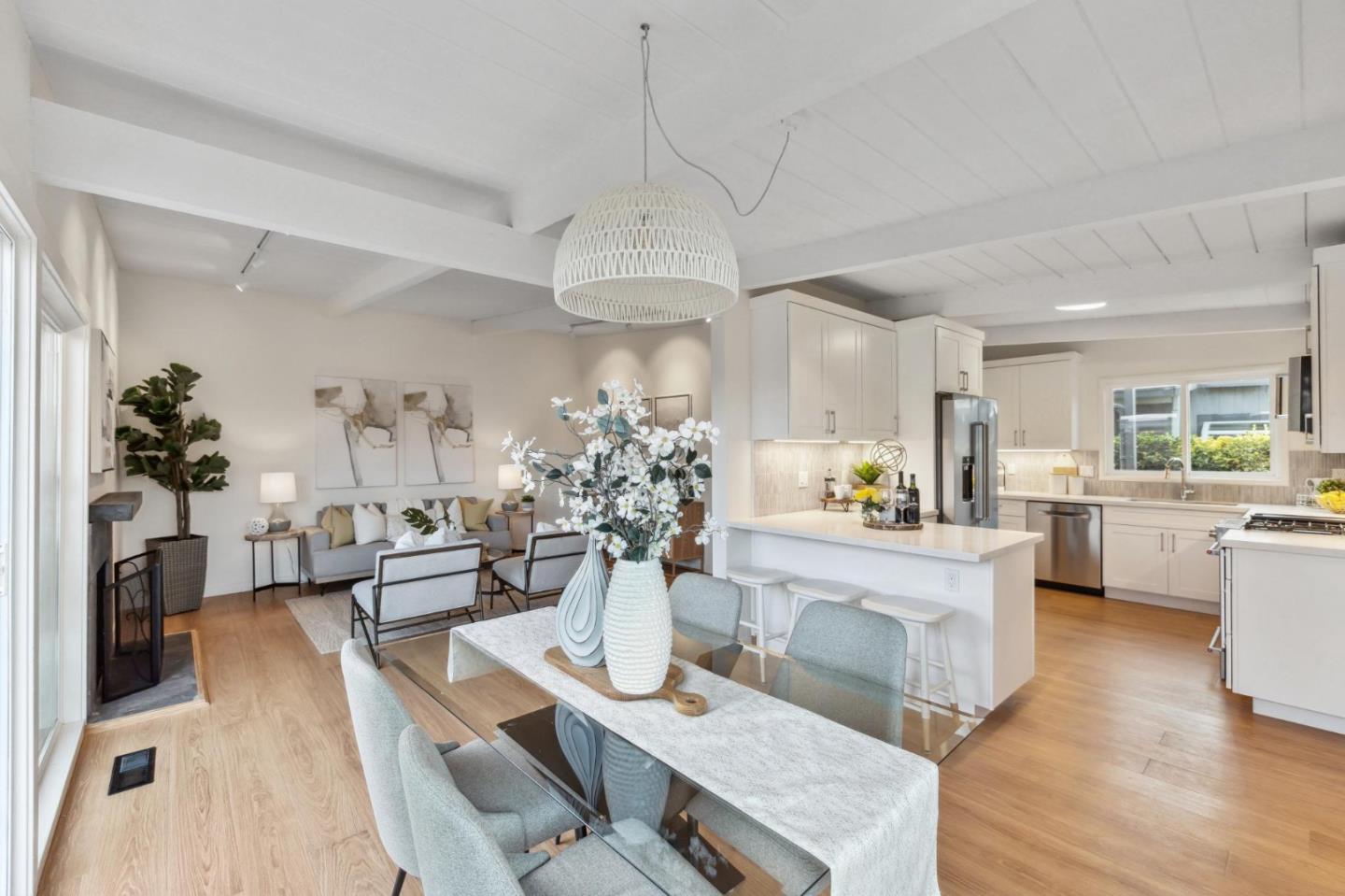 1776 Eisenhower Street, San Mateo