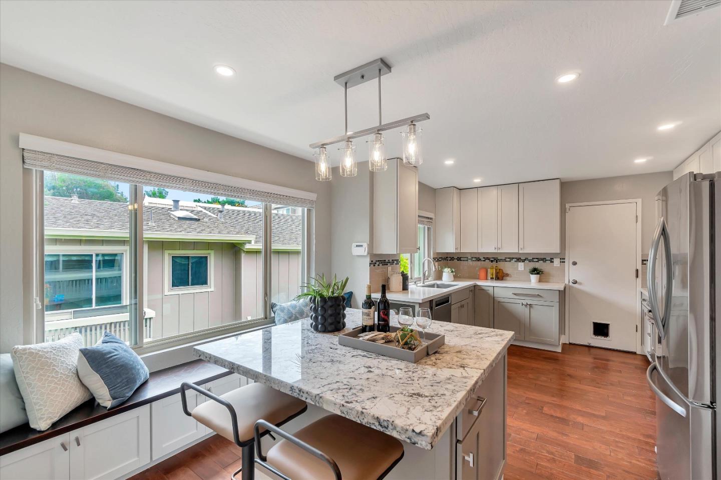 21 Needleridge Court